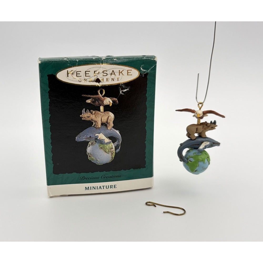 Hallmark Keepsake Ornament Precious Creations Miniature 1995 QXM4077 Globe VTG